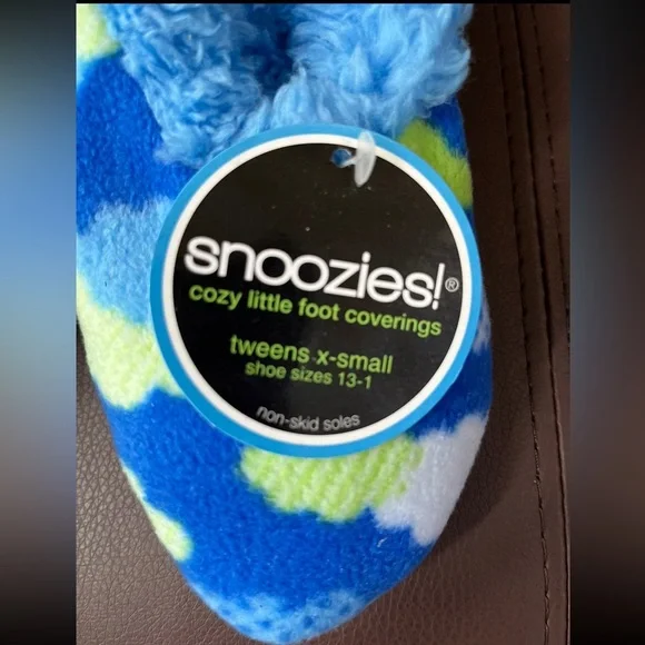 Snoozie slippers kids size 13/1 - Picture 3 of 3